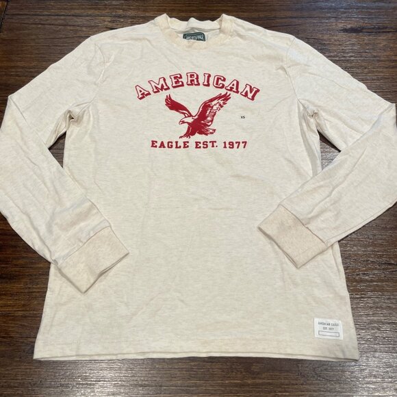 NWOT American Eagle Sz XS Felted Logo Graphic Tee Long Sleeve Cream Oatmeal - Picture 1 of 8